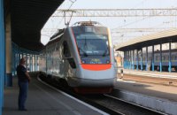 В Запорожской области под колесами поезда погиб 23-летний парень