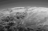 NASA опубликовало снимки ледников на Плутоне (ФОТО)