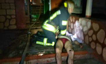 На Днепропетровщине мужчина отравился угарным газом во время пожара
