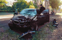  В Николаеве иномарка насмерть сбила четырех работников дорожной службы