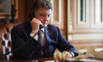 Порошенко провел телефонный разговор с Путиным