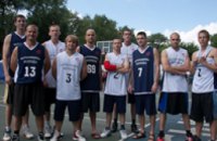 В Днепропетровске прошел отборочный тур чемпионата по стритболу