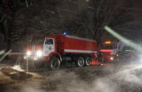 ​За ночь на Днепропетровщине спасатели вытащили из заносов почти 40 автомобилей(ФОТО, ВИДЕО)   