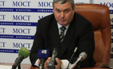 Задолженность по загранпаспортам в Днепропетровской области обещают ликвидировать до конца июля