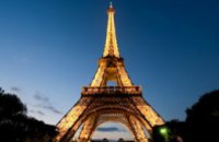 В Париже из-за угрозы теракта закрыли Эйфелеву башню