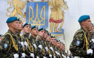 Украинским военным обещают повысить зарплаты