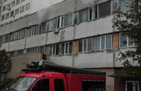 В Киеве загорелось здание больницы