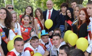 Энергия, осведомленность, образованность и культура молодежи необходимы Украине, - Евгений Удод