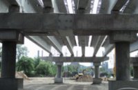 Александр Вилкул поручил в 2013 году на 70% закончить строительство съездов с Кайдацкого моста