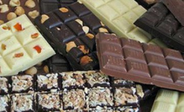 В Терновке мужчина ограбил магазин ради шоколада
