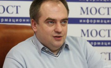 Председателю Днепропетровской областной организации НСЖУ Алексею Ковальчуку вручили звание «Заслуженный журналист Украины»
