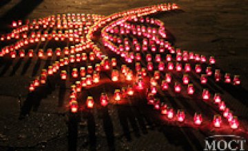 Жители Днепропетровска зажгут свечи памяти о жертвах Голодомора