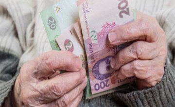 На Днепропетровщине  задержали лже-почтальоншу, которая на дому "меняла валюту" пожилым людям