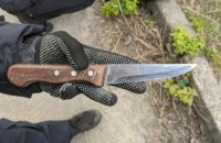 ​В Днепре полицейские обнаружили несовершеннолетнего с ножом: мальчик хотел покончить с собой