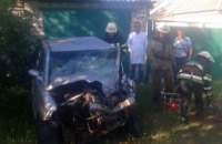 На Днепропетровщине столкнулись легковушка и автобус: погиб один человек