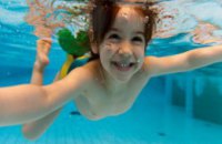 Маленьких жителей Днепропетровска в период летних каникул научат плавать и актерскому мастерству
