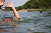 В Киеве в Белом озере утонул мужчина