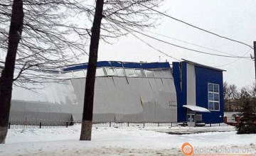 В Полтаве из-за снега рухнула крыша спорткомплекса