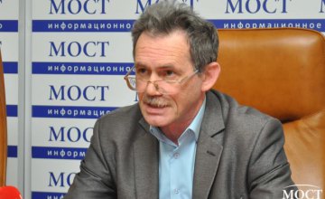 Идея с аэропортом «Приднепровье» направлена на политическое давление на власти Днепра и на холдинг Ярославского, - эксперт