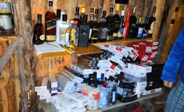 В Днепропетровской области подпольных торговцев сигаретами и спиртным оштрафовали на сумму 7,9 млн. грн