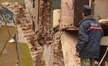 В результате взрыва жилого дома в Евпатории погибло 9 человек