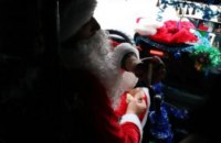 ​В Днепре заметили Деда Мороза за рулем маршрутки 
