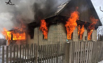 Погиб годовалый мальчик: в частном доме в Павлограде возник пожар