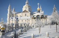 В Почаевской лавре десятки хоров из храмов Западной Украины спели редкие украинские колядки