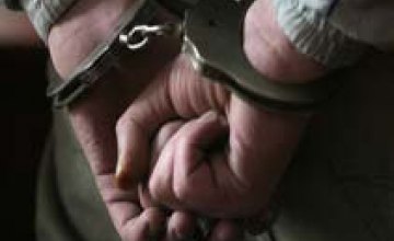 В Днепропетровске задержали троих торговцев порнографией  