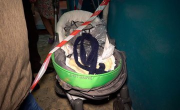 В Сумах с 9-го этажа сорвался лифт с двухмесячным ребенком: мальчик погиб