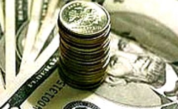 Доллар на межбанке упал до 8,2580-8,2915 грн/$