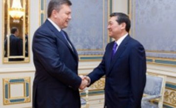 Украина выступает за расширение возможностей сотрудничества с Таможенным союзом, - Янукович