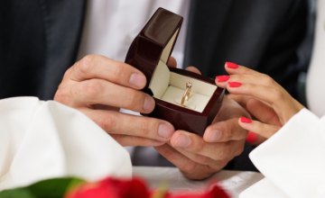 ​В 2018 году на Днепропетровщине заключили брак более 19 тыс. пар