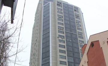 В Киеве произошел пожар в 29-этажном бизнес-центре