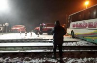 В Волынской области на железнодорожном переезде застрял автобус «Киев – Гдыня» (ФОТО)
