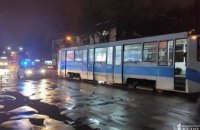 На Днепропетровщине авто сбило школьника, выходящего из трамвая