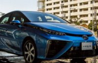 Toyota начала выпуск автомобилей, работающих на водороде (ФОТО)