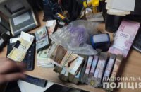 В Харьковской области злоумышленники сбывали поддельные деньги