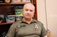 «Коли сюди потрапив, не міг навіть поворухнути ногою. Зараз уже пересуваюсь на протезі», — військовий розповів про своє відновлення в лікарні Дніпра