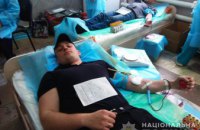Полицейские Днепропетровшины сдали кровь для раненых бойцов  (ФОТО)