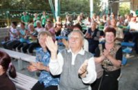 Еще 200 отдыхающих Днепропетровска провели незабываемый отпуск в лагере «Укропчик»
