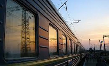 УЗ на майские праздники назначила 20 дополнительных поездов 