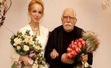 Армен Джигарханян тайно женился на молодой избраннице