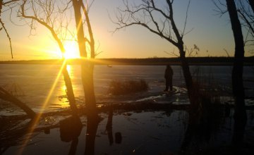 В Верхнеднепровском районе два рыбака провалились под лёд на местном пруду: один из мужчин погиб