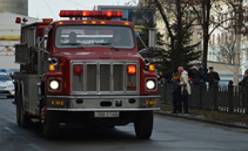 В Днепре спасатели присоединились к марафону Дедов Морозов