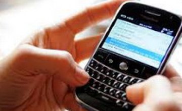 В Душанбе запретили передачу SMS-сообщений