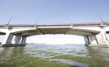 83%  днепрян поддержали решение горсовета о ремонте Центрального моста, - социологический опрос