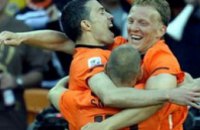 ЧМ–2010: Голландия обыграла Данию 2:0