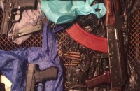 На Днепропетровщине мужчина продавал оружие и гранаты криминальным авторитетам 