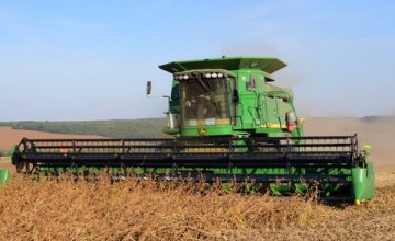 На Днепропетровщине собрали уже более 3,4 миллиона тонн зерна